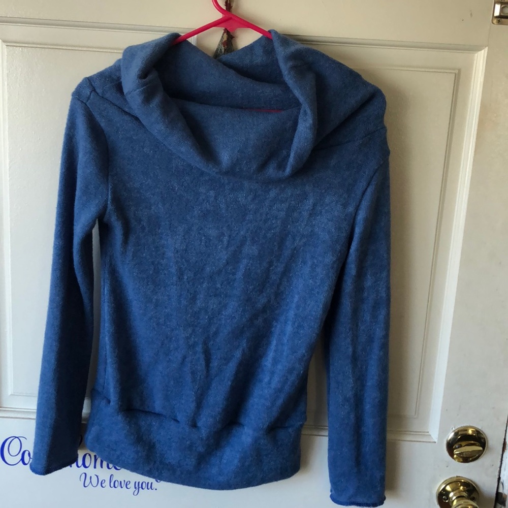 Off the shoulder sweater NWOT